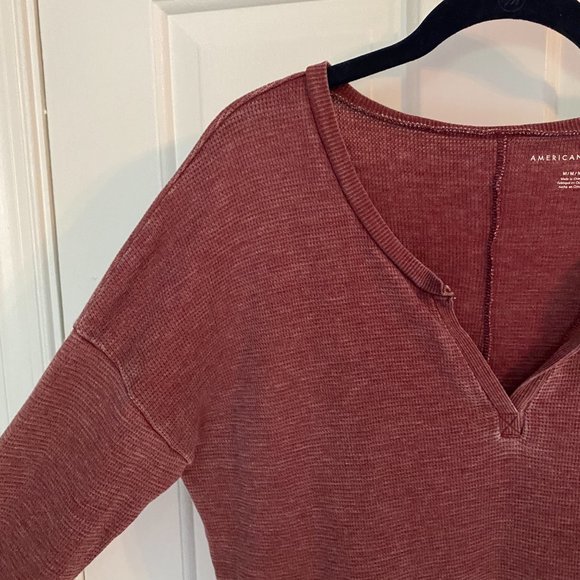 American Eagle Long Sleeve Tee - Picture 3 of 5